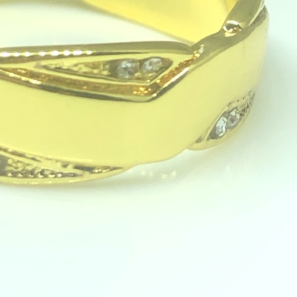 18k Yellow Gold Filled Fancy Band BBB Ring - Picture 9 of 10